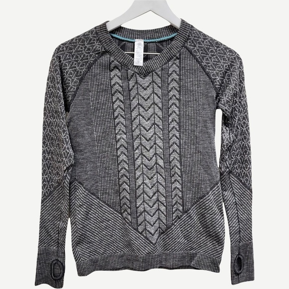 IVIVVA by Lululemon Glacier Air LS Tee‎ 12 - Picture 1 of 4